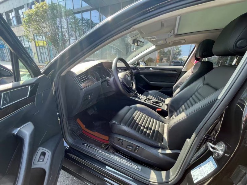 常德19年大众迈腾4