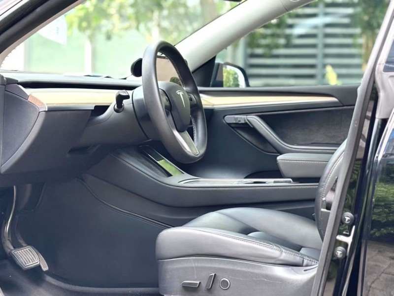 厦门23年特斯拉MODEL Y3