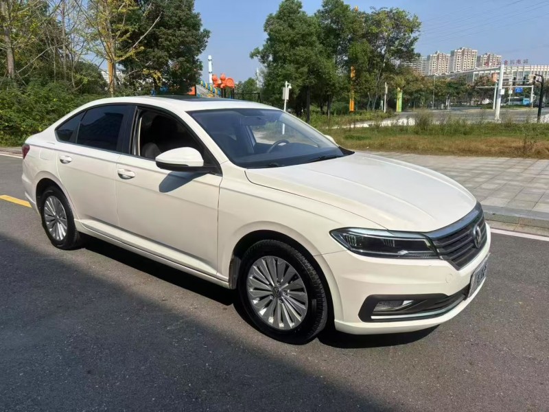 常德20年大众朗逸3