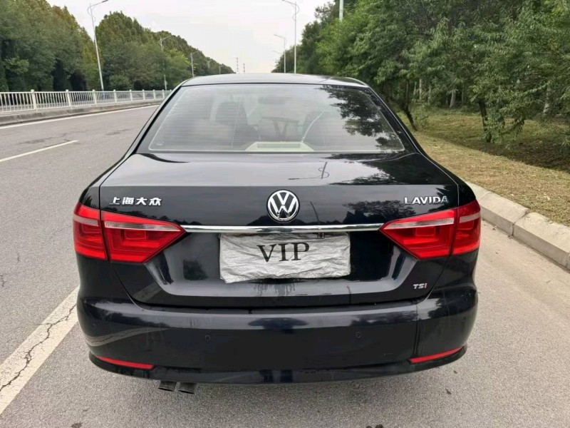 滨州14年大众朗逸4