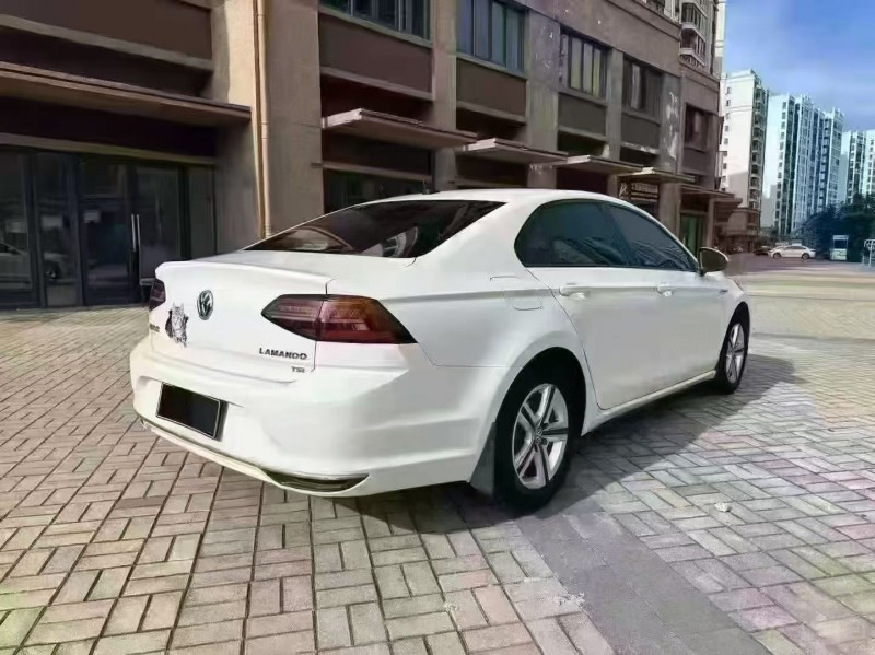 海口21年大众凌渡8