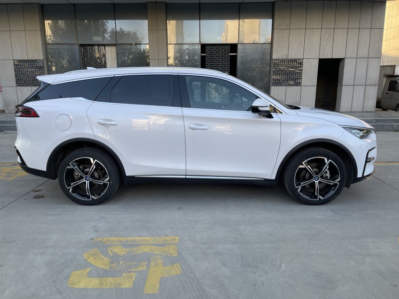 济宁21年比亚迪唐7