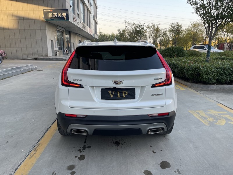 济宁20年凯迪拉克XT49
