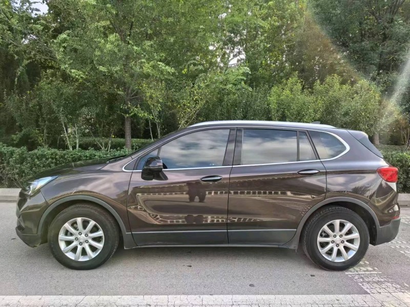 滨州21年别克昂科威3