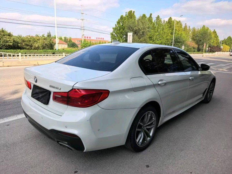 滨州19年宝马5系5