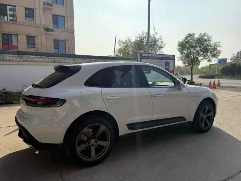 邢台25年保时捷Macan8