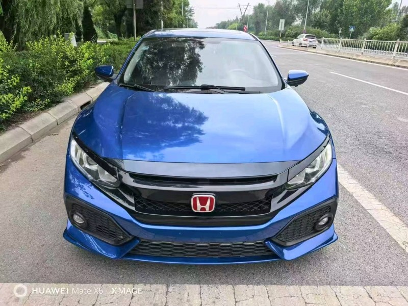 滨州17年本田思域1