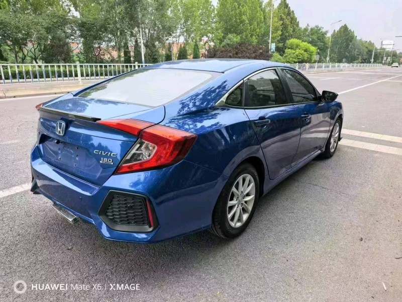 滨州17年本田思域5