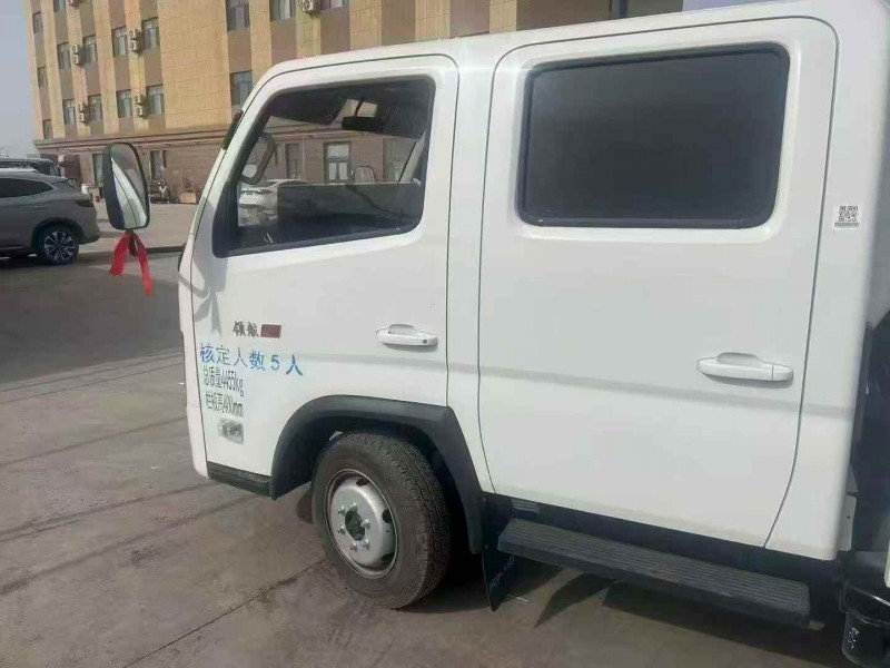 乌鲁木齐25年福田时代轻卡5