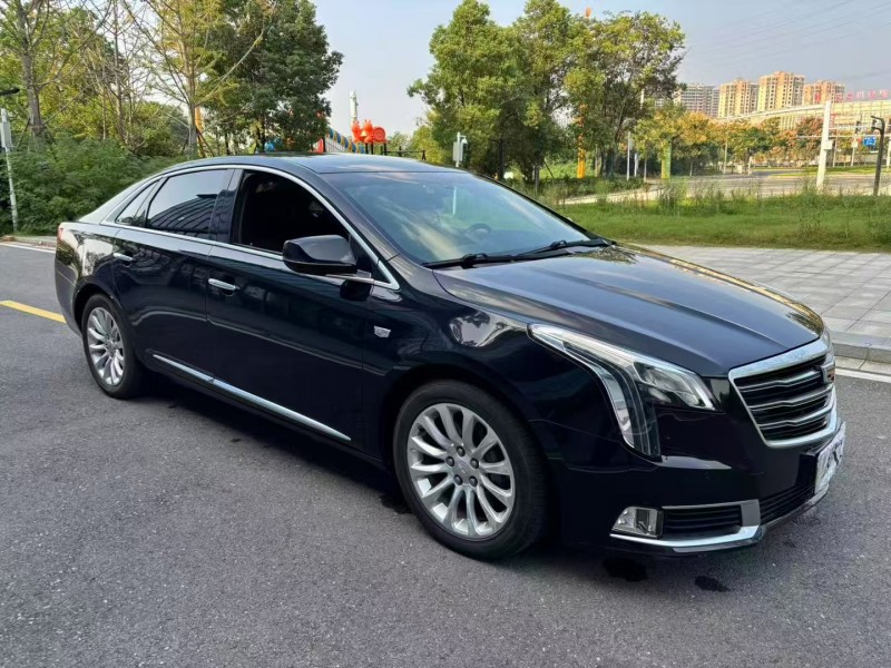 常德18年凯迪拉克XTS4