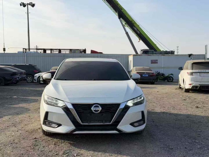 乌鲁木齐20年日产轩逸1