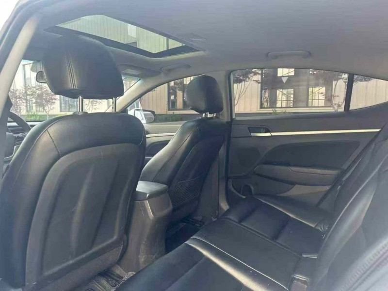 徐州17年现代领动5