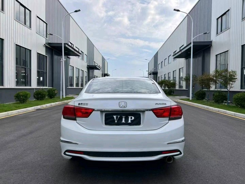 徐州16年本田思铂睿9
