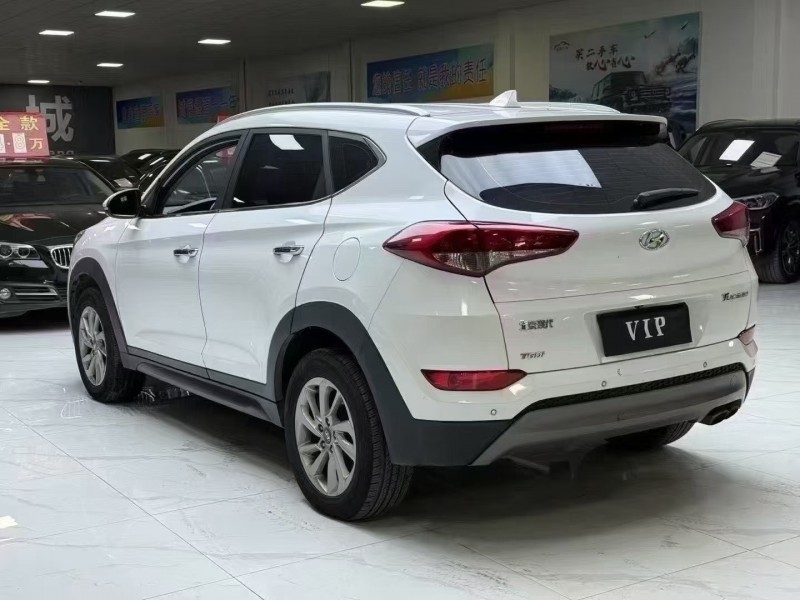 廊坊17年现代途胜8