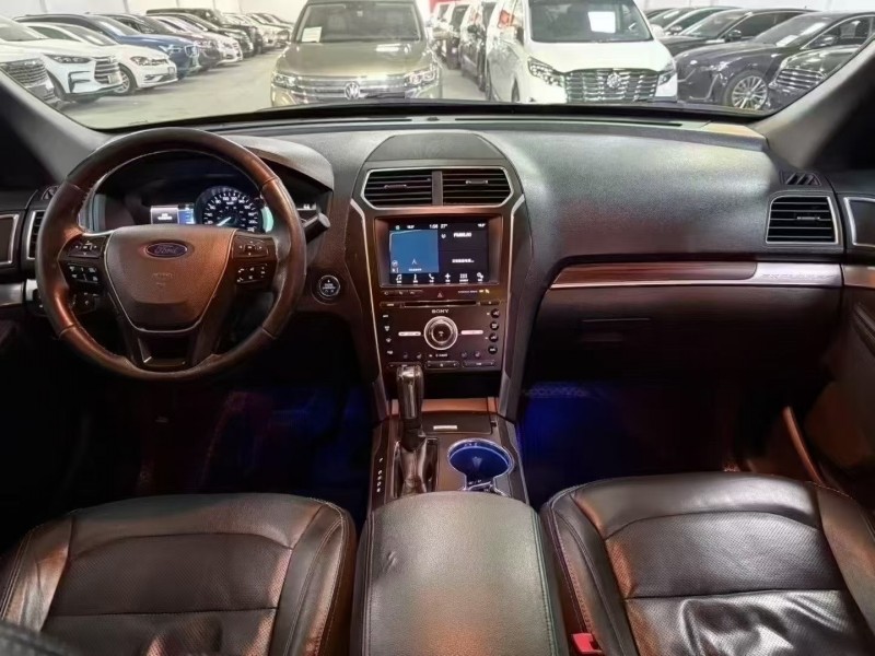 廊坊16年福特探险者5