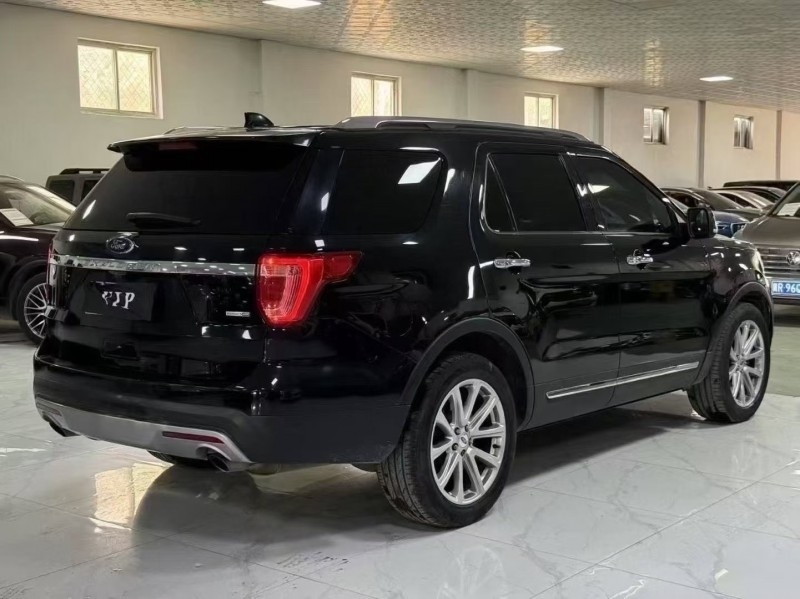 廊坊16年福特探险者8