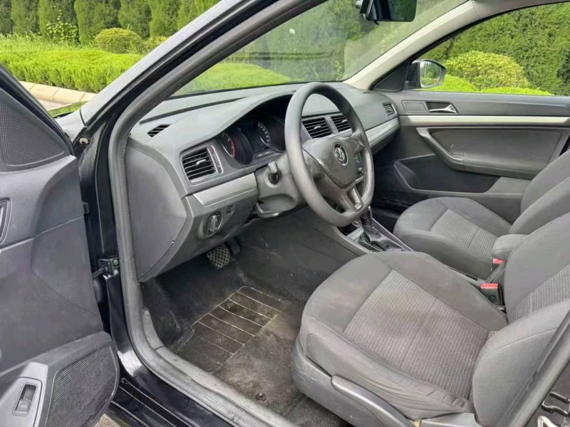 滨州18年大众朗逸8