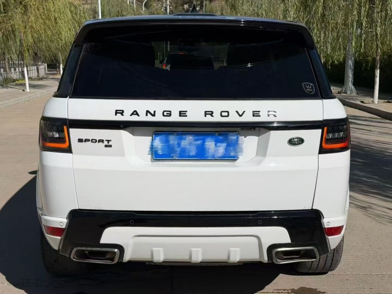 渭南22年路虎揽胜运动9