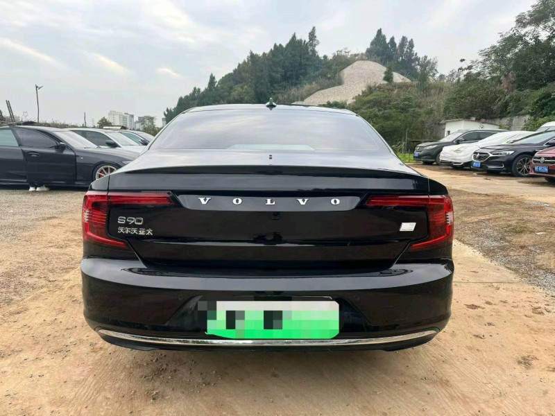 宜昌24年沃尔沃S909