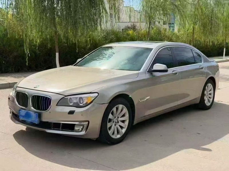 宝鸡13年宝马7系3