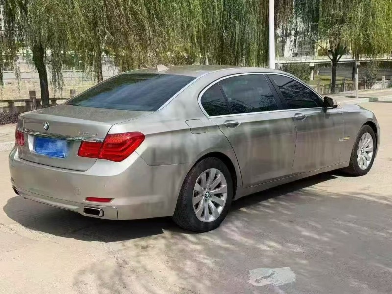 宝鸡13年宝马7系8