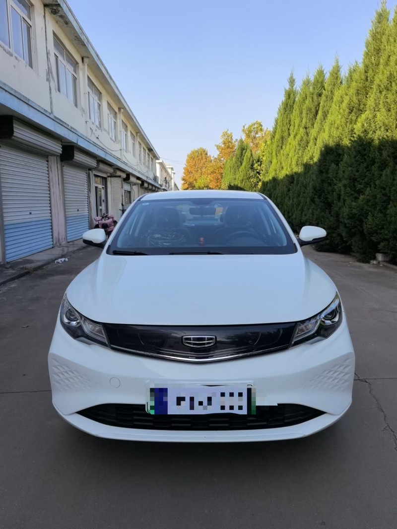 青岛24年吉利帝豪1