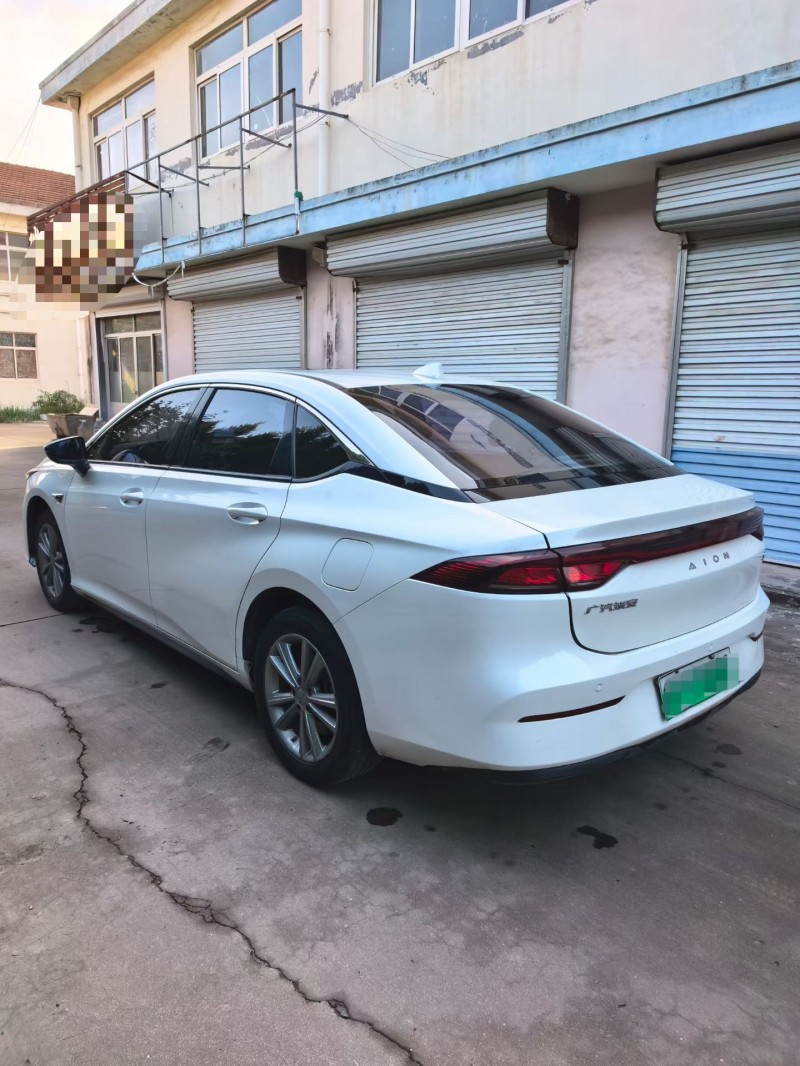 青岛23年传祺埃安S5806