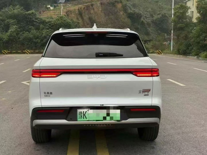 安阳25年比亚迪宋9