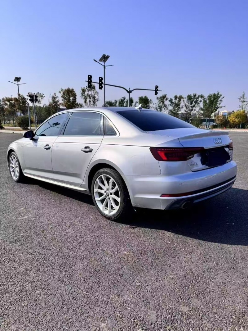 淄博19年奥迪A4L8