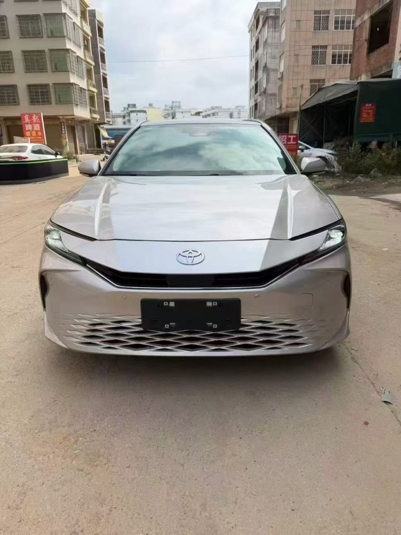 桂林24年丰田凯美瑞1