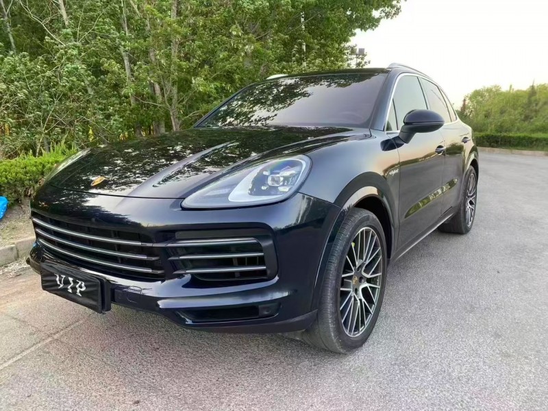 日照23年保时捷卡宴2