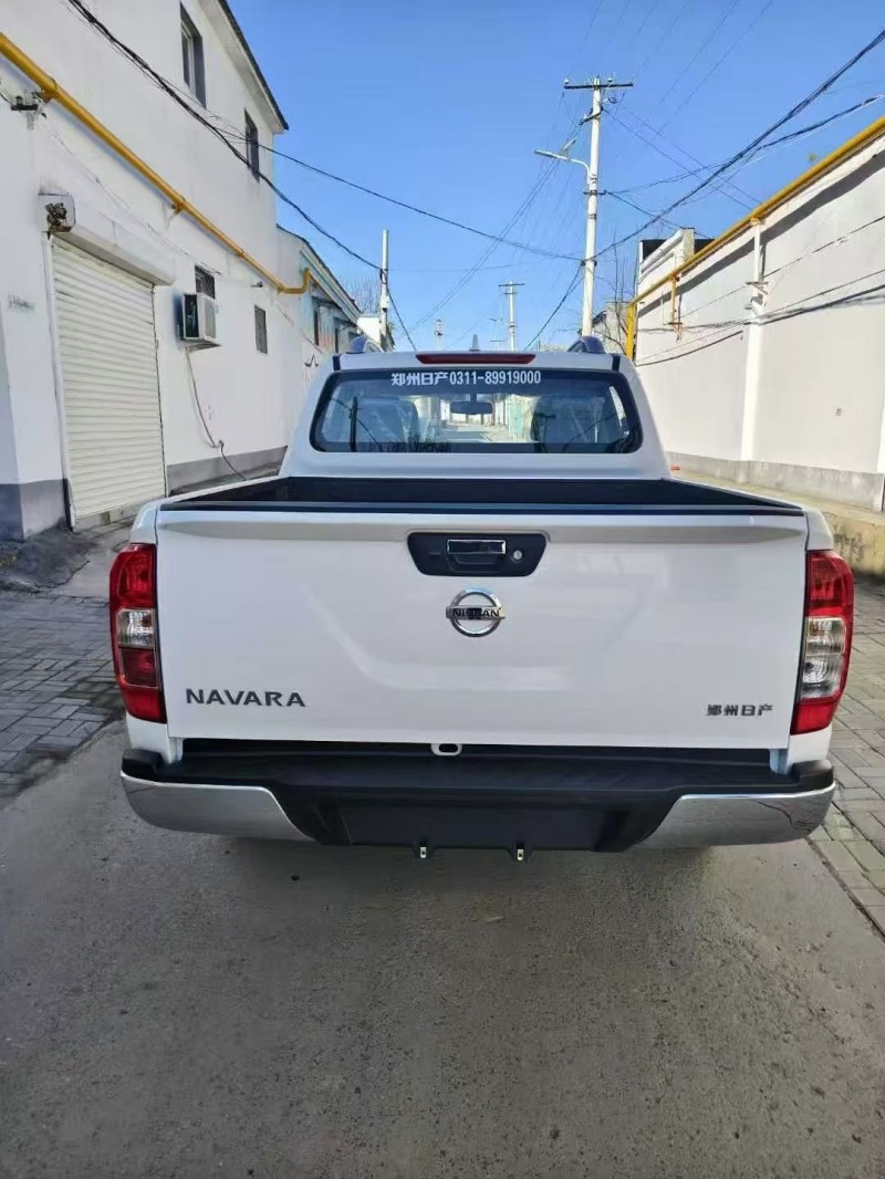 烟台25年日产纳瓦拉8