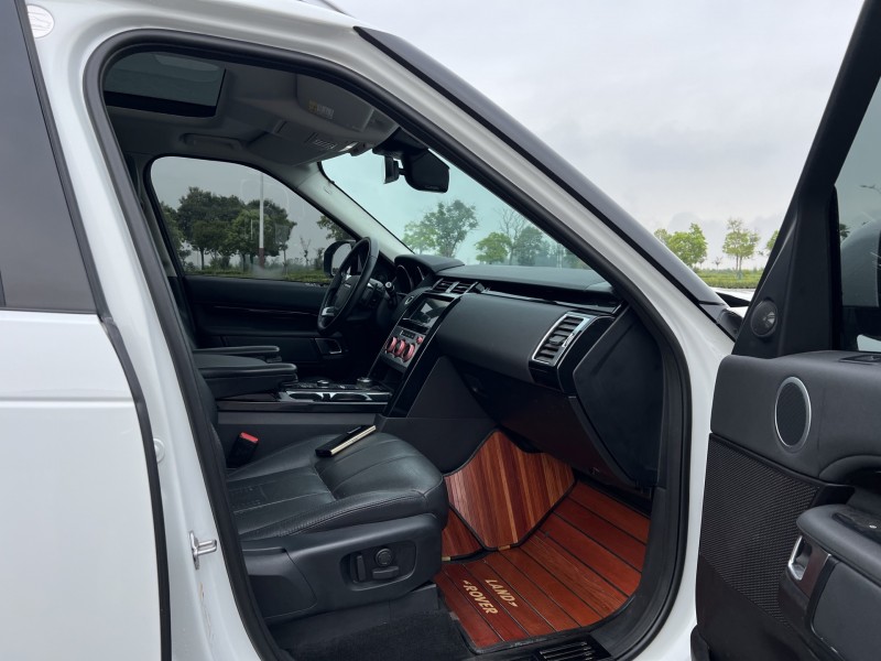 盐城18年路虎发现6