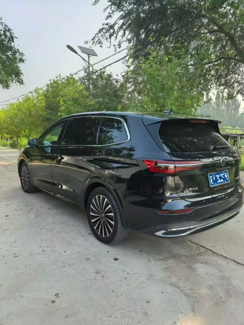 淄博25年大众威然7