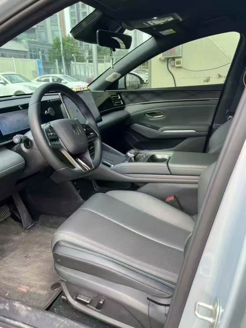 汕头24年比亚迪秦4