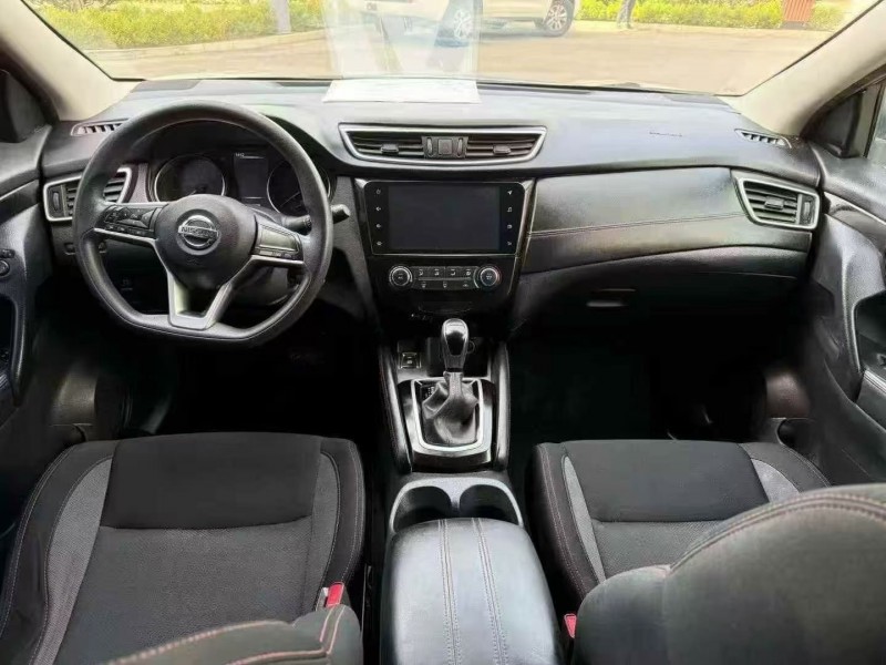 东营19年日产逍客6