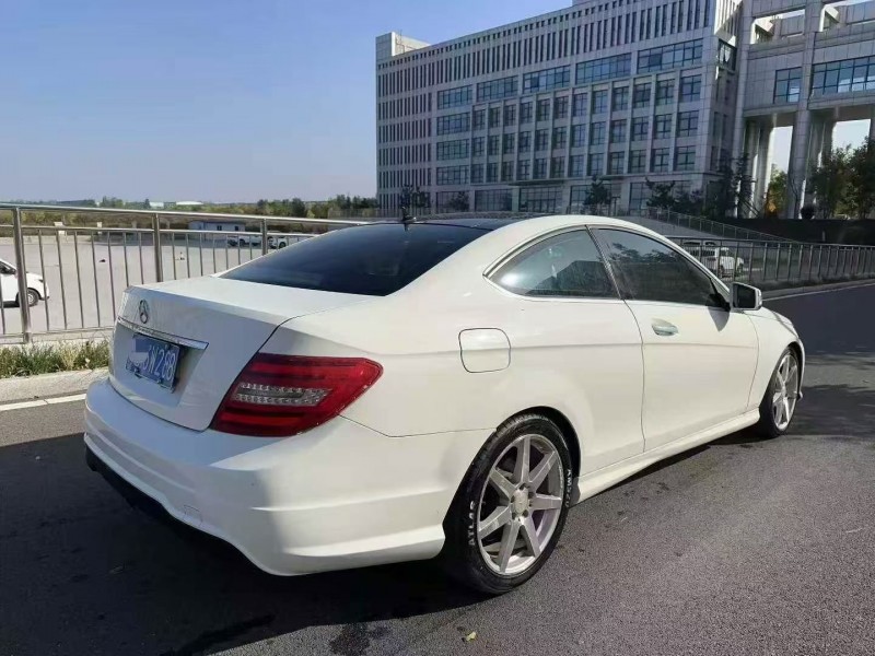 东营13年奔驰C8