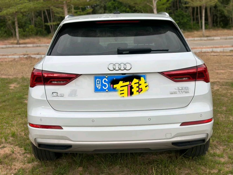 广州20年奥迪Q36