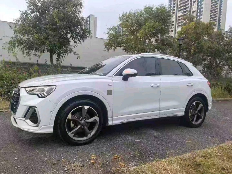 武汉20年奥迪Q32