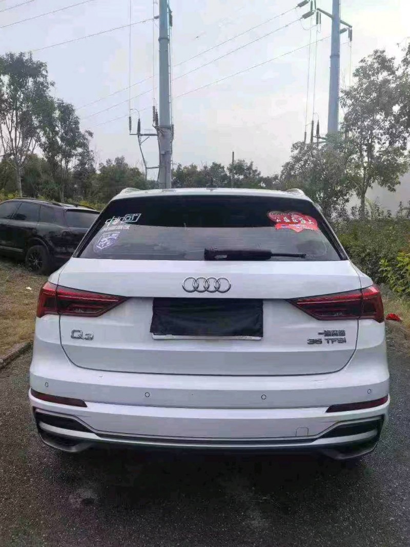 武汉20年奥迪Q36