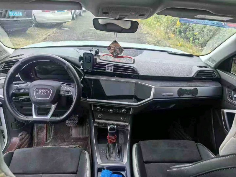 武汉20年奥迪Q37