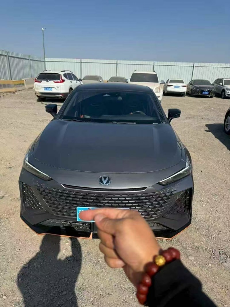 乌鲁木齐22年长安汽车UNI1