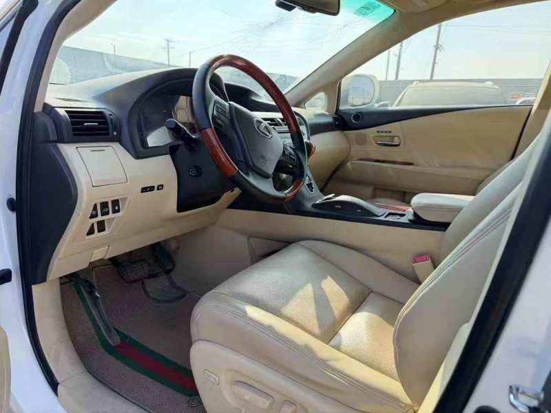 乌鲁木齐12年雷克萨斯RX7