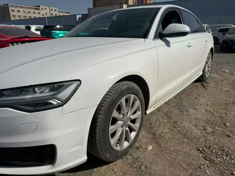 乌鲁木齐17年奥迪A6L2