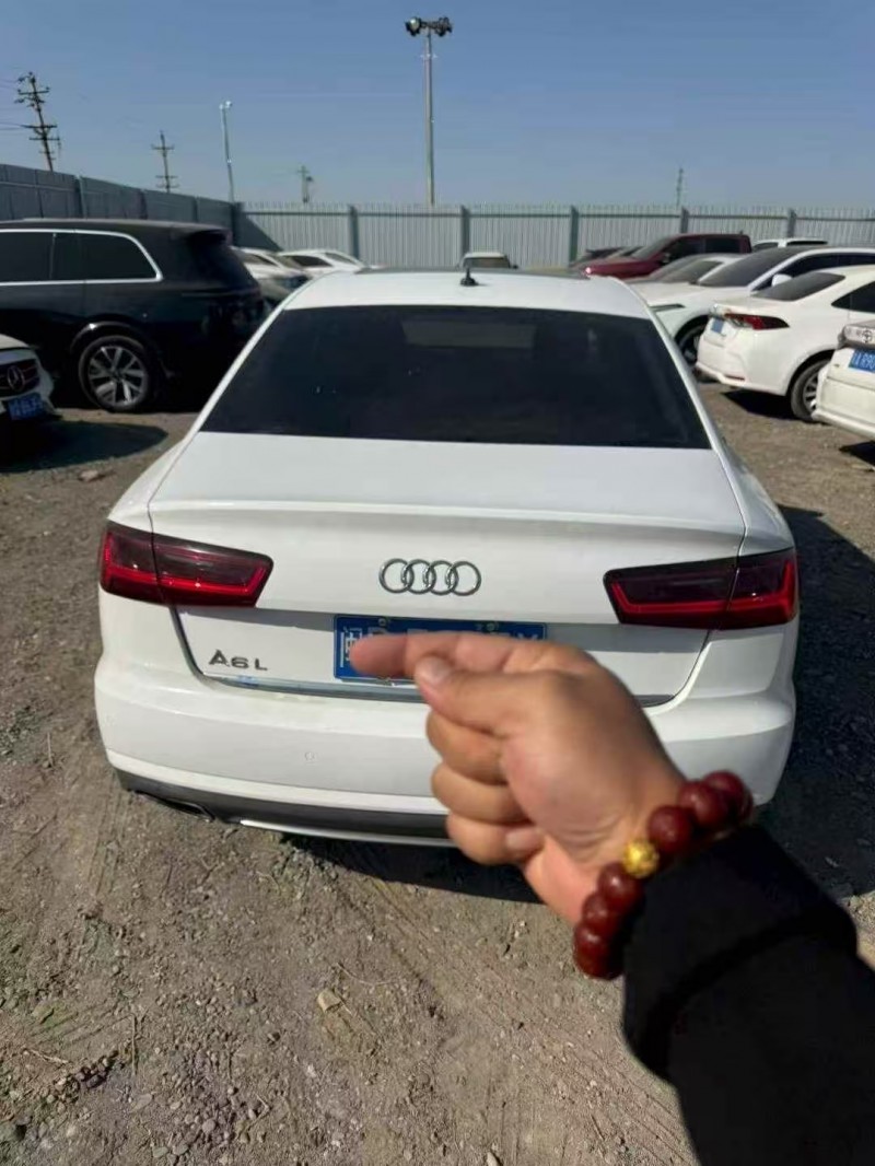 乌鲁木齐17年奥迪A6L9