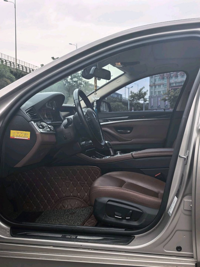 漳州16年宝马5系4