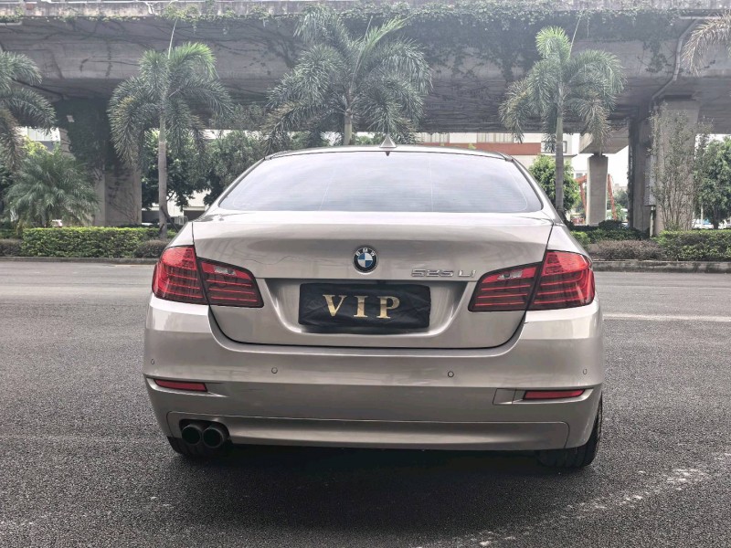 漳州16年宝马5系9