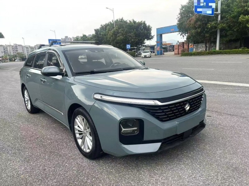 厦门22年宝骏Valli2