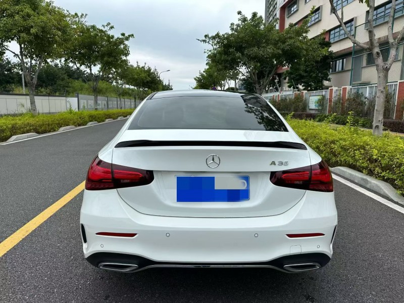 厦门23年奔驰A9
