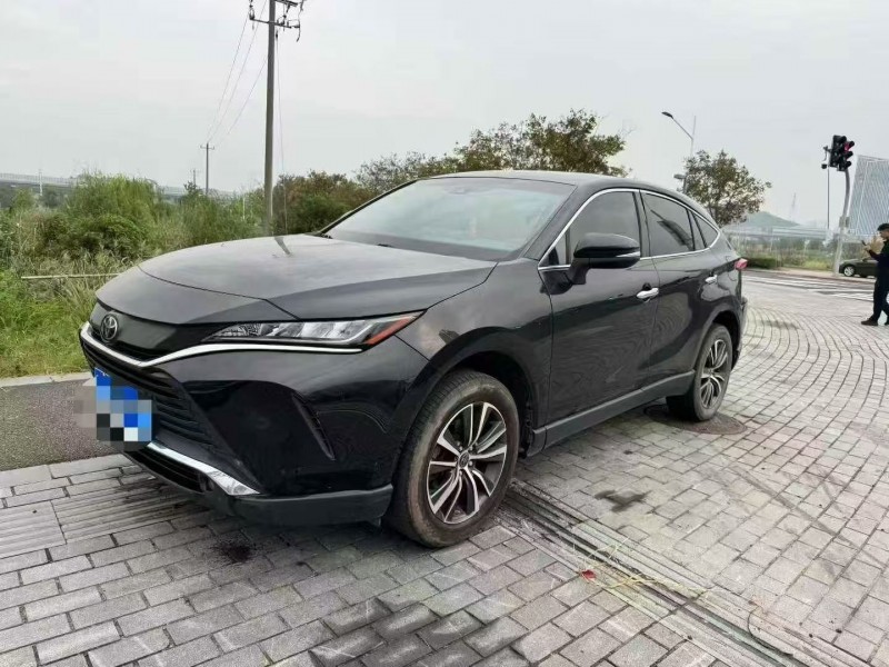 嘉兴22年丰田凌放3